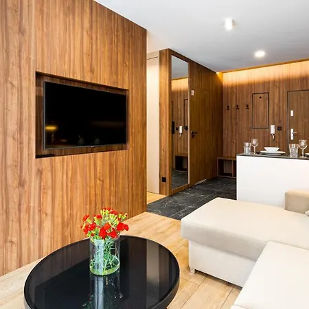 Wonder - Hillside Tuz Przy Stoku, Sklep, Plac Zabaw I Zewnetrzna Silownia Na Terenie Kompleksu דירה *