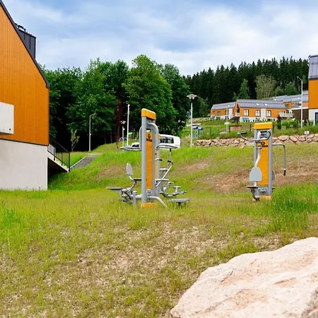 Apartment Wonder Hillside Tuz: Mountain View With Playground *