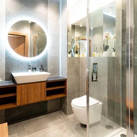 Wonder - Hillside Tuz Przy Stoku, Sklep, Plac Zabaw I Zewnetrzna Silownia Na Terenie Kompleksu דירה