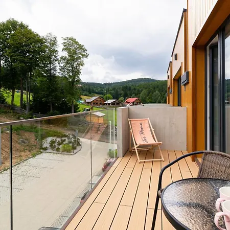 Wonder - Hillside Tuz Przy Stoku, Sklep, Plac Zabaw I Zewnetrzna Silownia Na Terenie Kompleksu קרפאז'